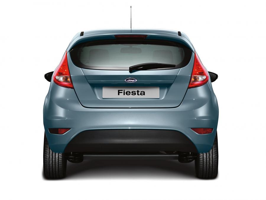  Ford Fiesta 2008 года  (фото 40 из 201)